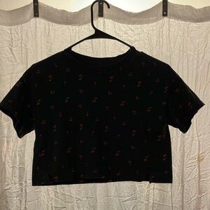 Old Navy Black Short Sleeve Cropped Tee